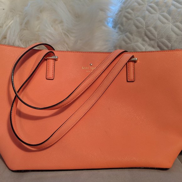 Kate Spade Handbag - Picture 2 of 8